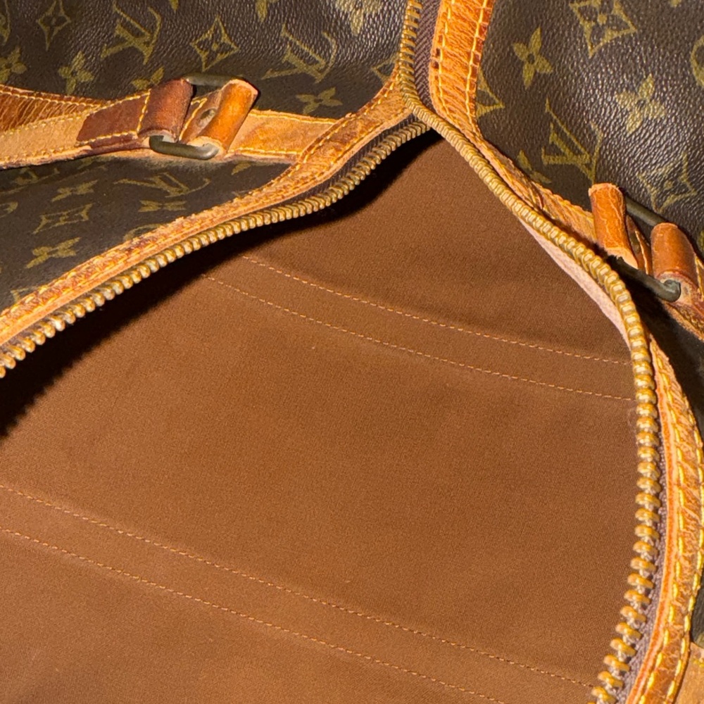 Authentic Louis Vuitton Keepall 45 Monogram Canvas | Vintage Travel Bag - Picture 3 of 16